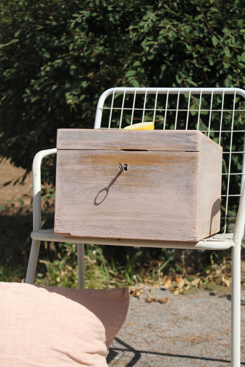 Coffre en bois ancien "Albert"