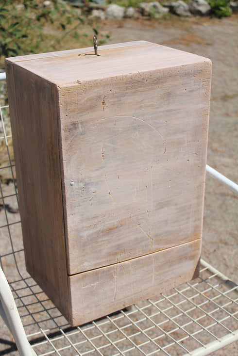 Coffre en bois ancien "Albert"