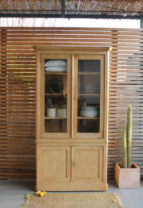 Magnifique armoire vitrée en chêne "Prudence"
