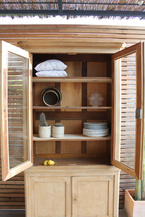 Magnifique armoire vitrée en chêne "Prudence"