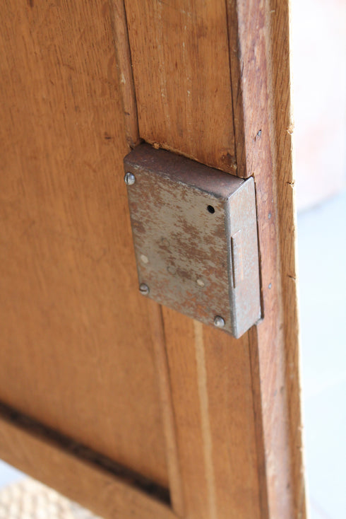 Magnifique armoire vitrée en chêne "Prudence"