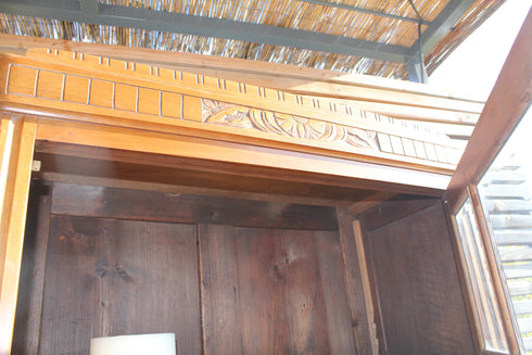 Bonnetière art déco en noyer "Suzie"