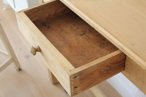 Console ancienne "Marguerite"