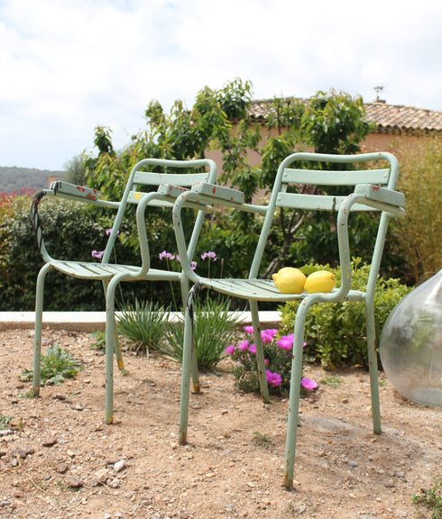 Paire de fauteuils de jardin "Mariette"