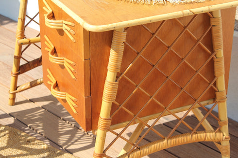 Bureau et sa chaise en rotin vintage "Hypolite" - Louis Sognot -